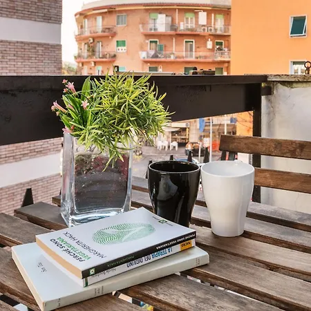 Dolce Luxury 4 Km Da Colosseo Appartamento *