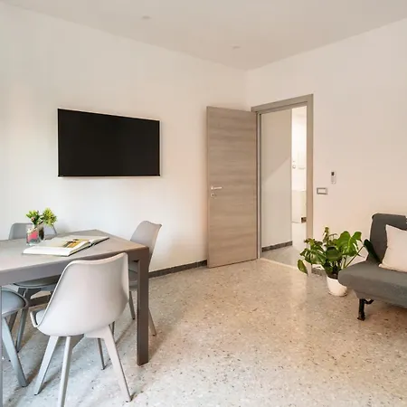 Dolce Luxury 4 Km Da Colosseo * 로마