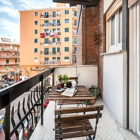 Апартаменты Dolce Luxury 4 Km Da Colosseo Рим